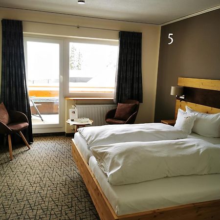 Wander- & Wellnesshotel Naegele ヘーヘンシュヴァント エクステリア 写真